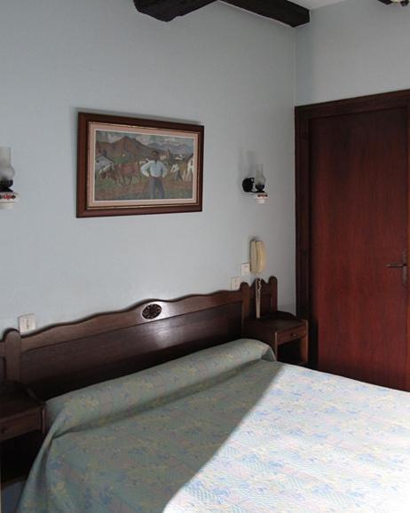 Hotel Arocena Saint-Pée-sur-Nivelle Quarto foto